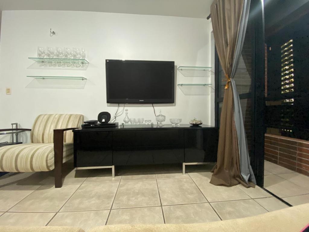 Flat No Mercure Meireles Fortaleza  Bagian luar foto